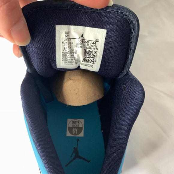 Jordan 1 Low GS ‘UNC’ - Picture 11 of 12